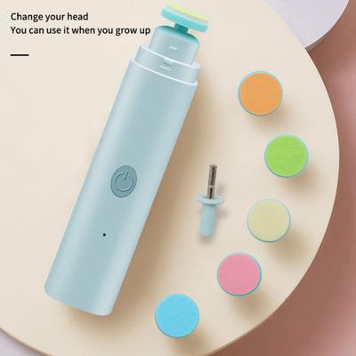 Soins pour bébé – Soins des ongles