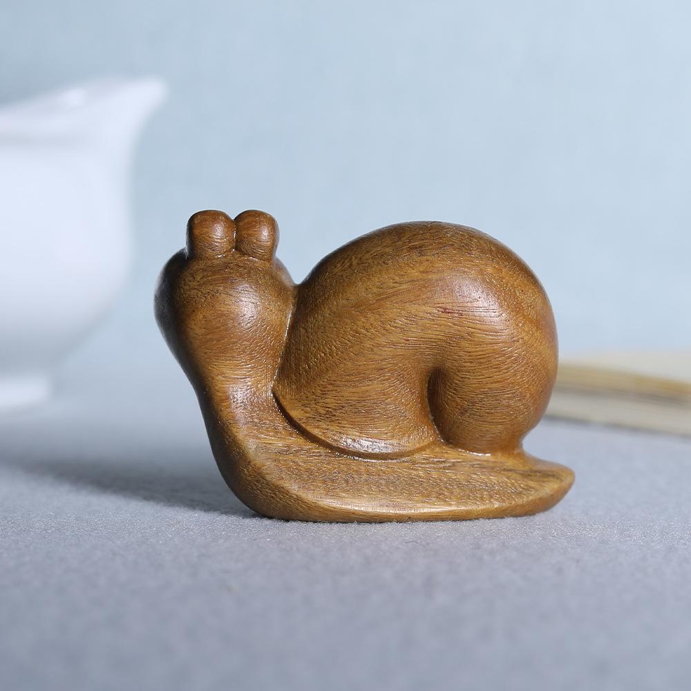 Wooden Snail Figures,Green Sandalwood Carving Smiling Snail Statuette,Cute Desktop Ornament,Office Decoration Home,funny Gifts