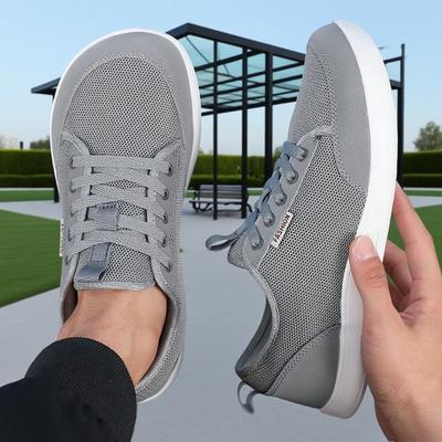 Chaussures tendance pour hommes à pieds larges Respirantes Pieds nus Chaussures plates Confort Antidérapant Gris clair Maille Chaussures de marche Vendre