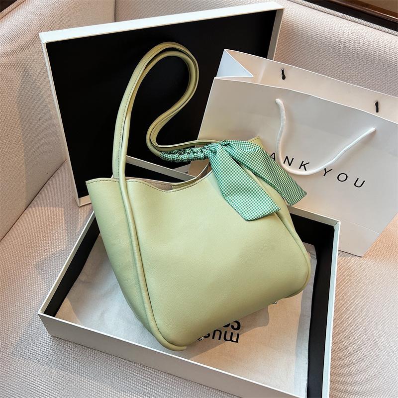 Velkokapacitní jednobarevná taška dámská 2025 nová jednoduchá ležérní mašle přes jedno rameno nákupní taška pro matku a dítě