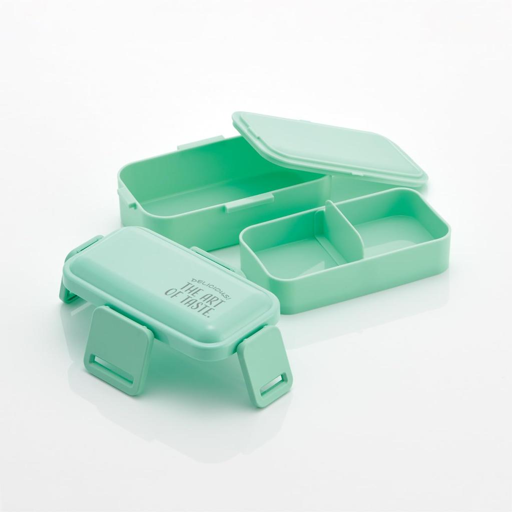Skater 2-tiered lunch box, 600ml, for women, made in Japan, with a dome-shaped lid for easy packing, dishwasher and microwave safe, in a nuanced