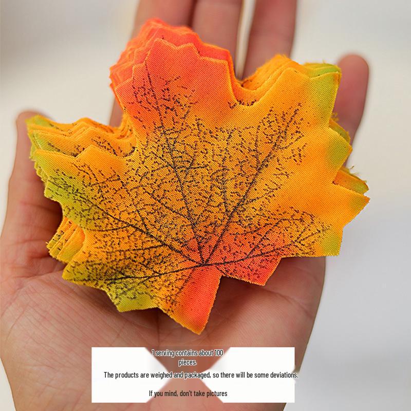 Artificial Red Maple Leaf & Green Leaves Decoration for Kindergarten, Shop Windows, and Landscaping