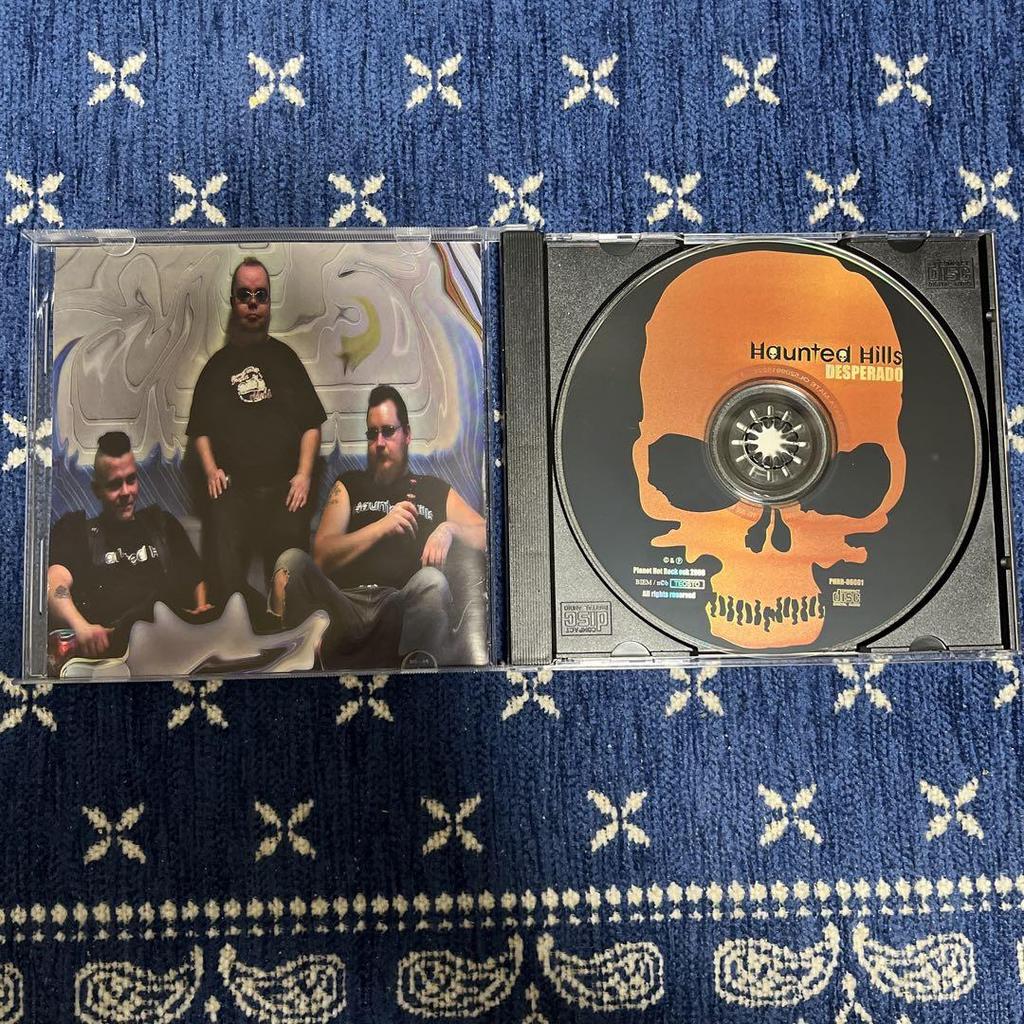 [USED] Haunted Hills Psychobilly Rockabilly Neo-Roca