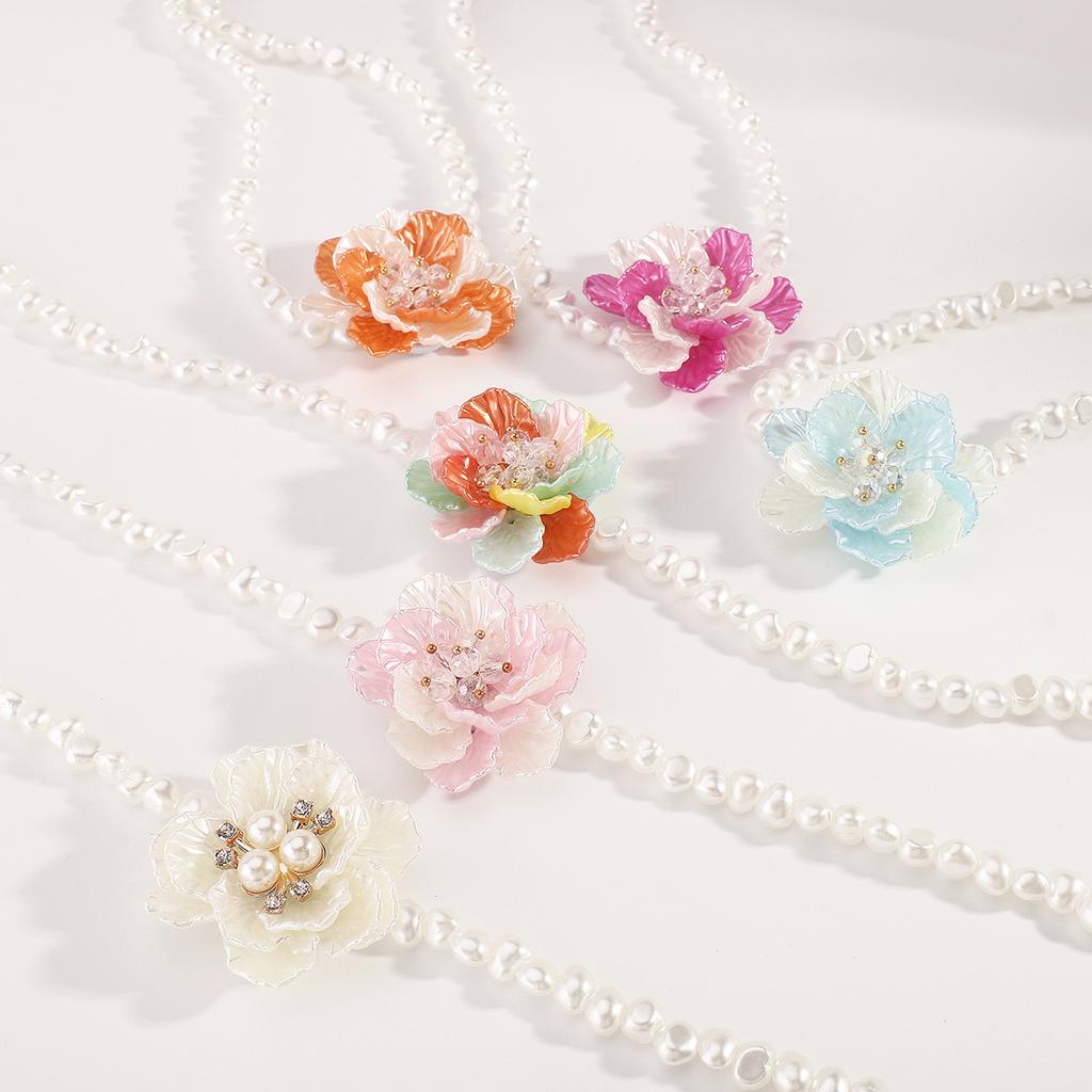 Tooxika French Retro Romantic Three-dimensional Camellia Pearl Necklace Fresh Sweet Temperament Light Luxury Necklace Female