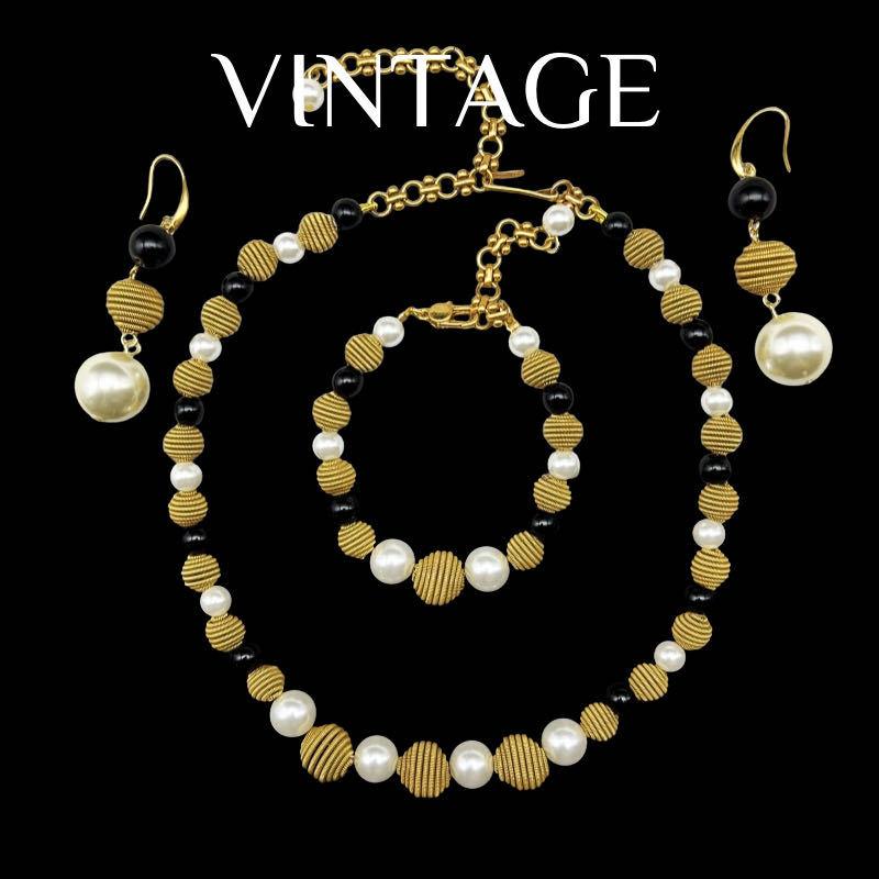 

Vintage Heavy Industry Gold Spiral Knot Style Versatile Pearl Necklace Earnail Set