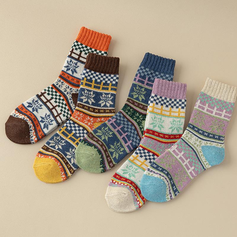 5 Pairs of Women Retro Thickened Warm Ethnic Wind Rabbit Wool Mid Tube Socks