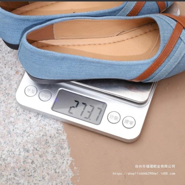 2025 new large-size denim single shoes low-top shallow casual shoes flat-soled feet lazy Doudou shoes