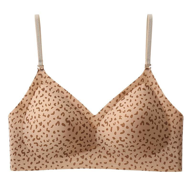 Liquid Foundation Invisible Opaque Gathering Underwear Women's Neck Sling Thin Shoulder Strap Integrated Large U Back Seamless Bra Cover