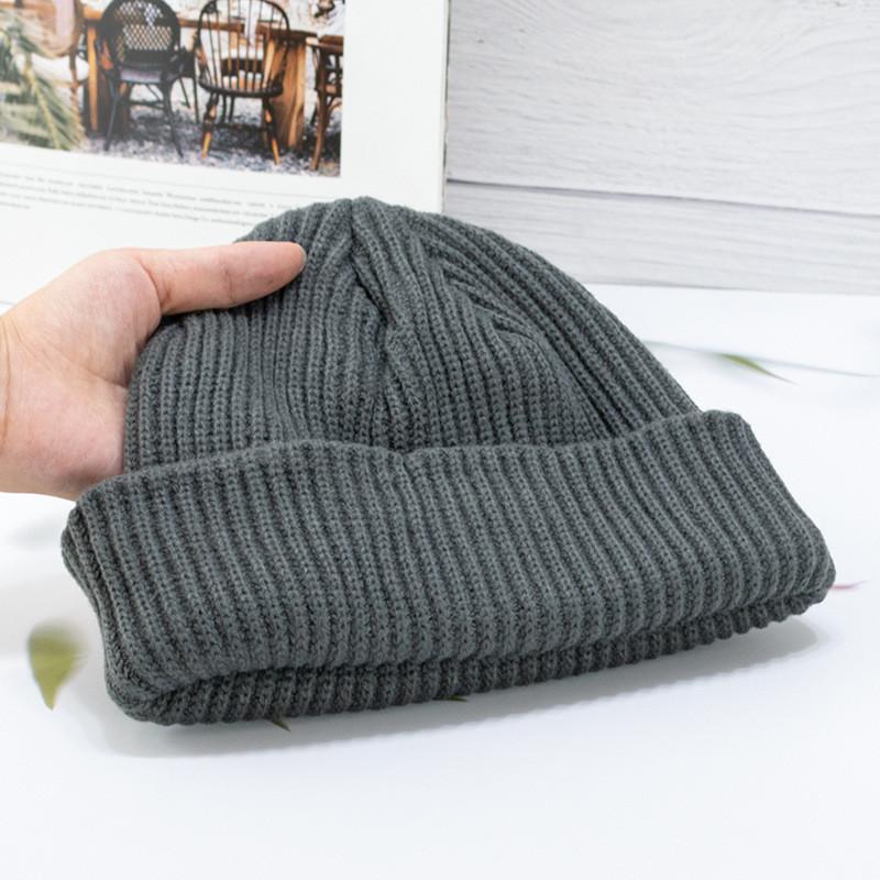 Gestrickte Mütze für den Winter mit atmungsaktiven und winddichten Eigenschaften für Damen und Herren