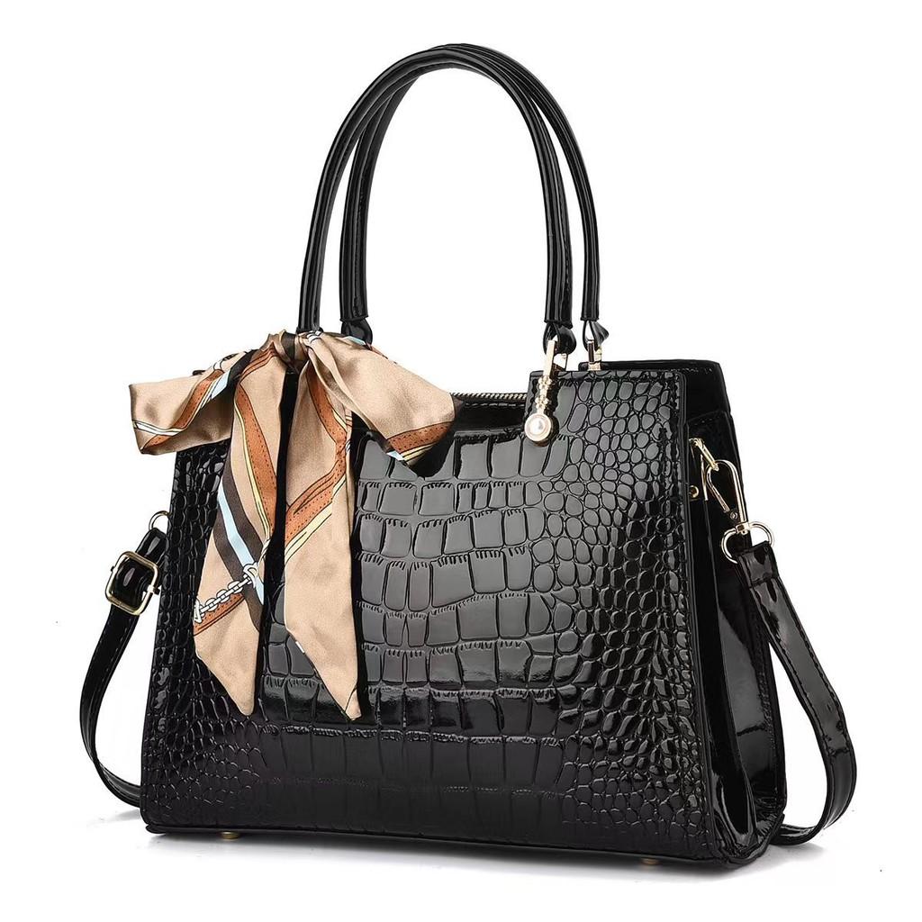 Pu Single Shoulder Ladies Mom Bag With Zipper Closure For Daily Casual Use Black B