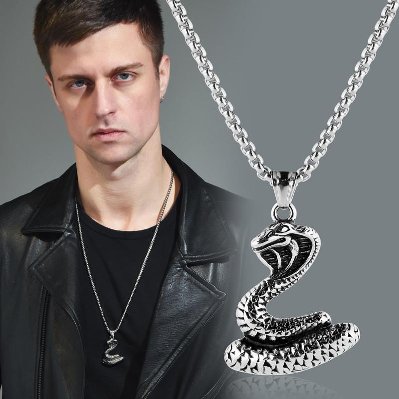 Vintage Snake Fashionable Pendant Necklace For Men Distinctive Zodiac Jewelry Unisex Accessory Style