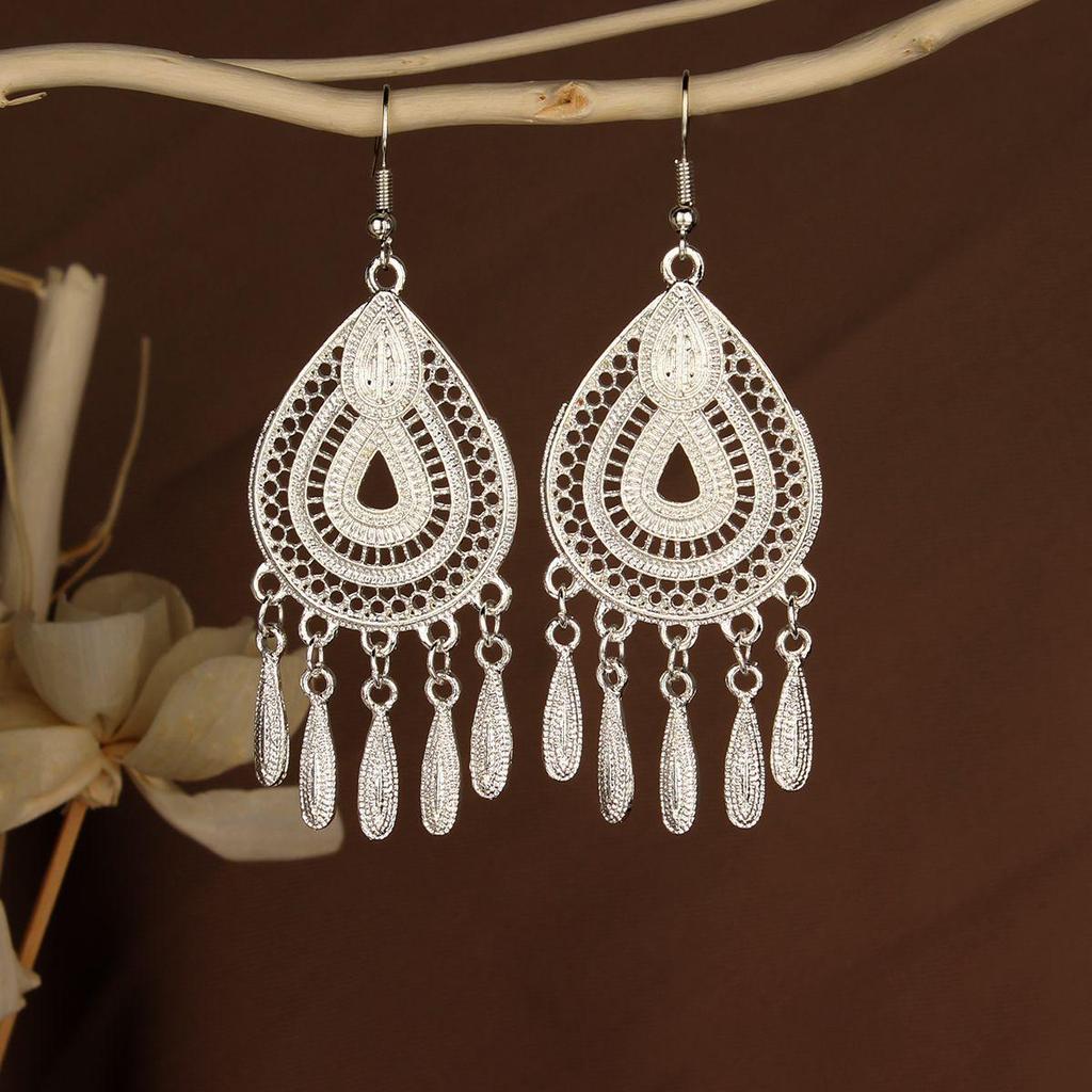 Retro Miao Silver Tassel Earrings: Ethnic Yunnan Long Dangle Women's Jewelry
