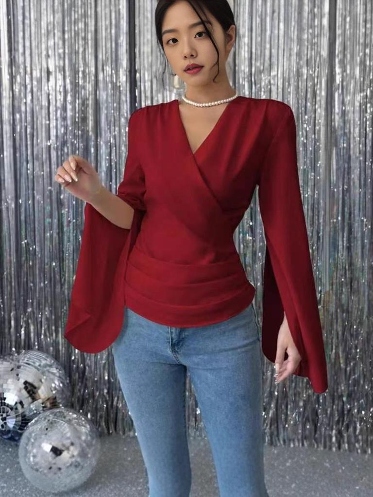 2025 Autumn Elegant Cross-Neck Long-Sleeve Pleated Top with Split Flare Sleeves.