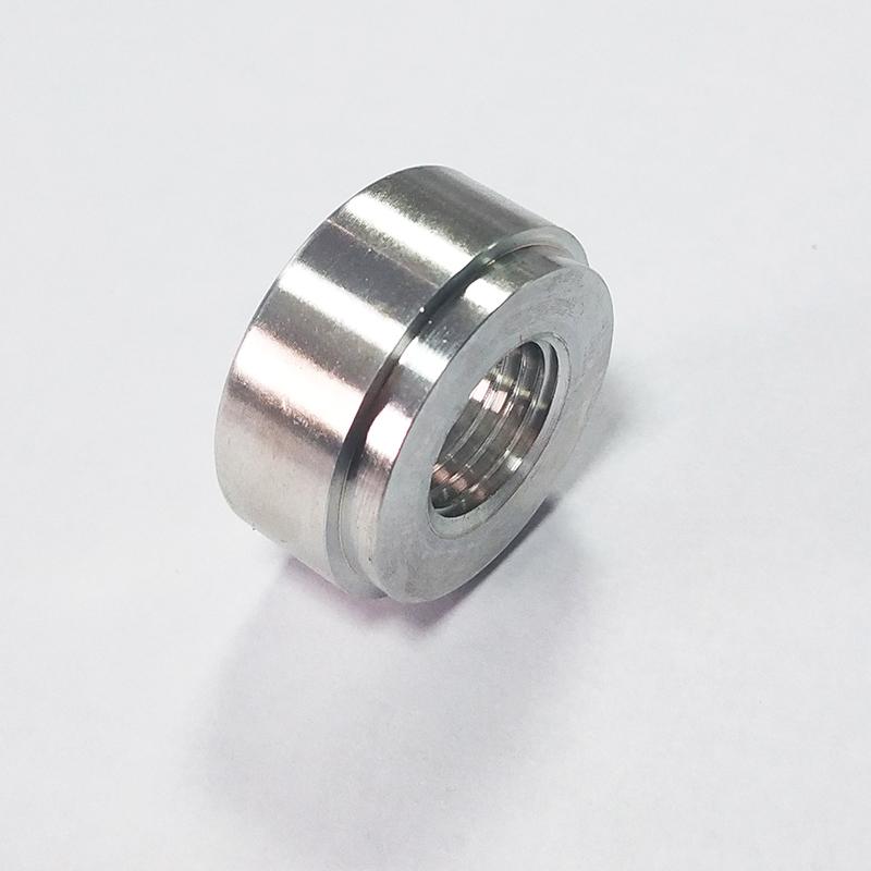 1/4NPT 1/2NPT 3/8NPT 1/8NPT 3/4NPT M16X1.5 M18X1.5 Female Aluminium Weld Nut Fitting Weld Round Bung Fuel System Fittings7