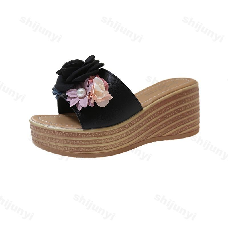 Fashion Slope Heel Casual Slippers for Women 2025 Summer New Fashion Flower Designed Fish Mouth Thick Soled Open Toes High Heel Sandals
