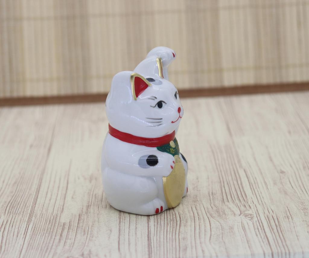 Craftsman House Seto Ware Lucky Cat Porcelain Small (Black Spot)