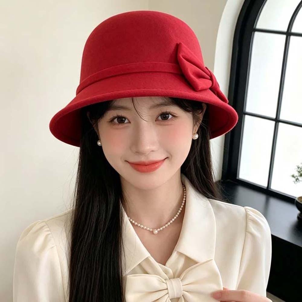 Soft Felt Retro Cloche Cap Warm Fleece Vintage Fedora Cap Winter Woolen Hat Shopping Day