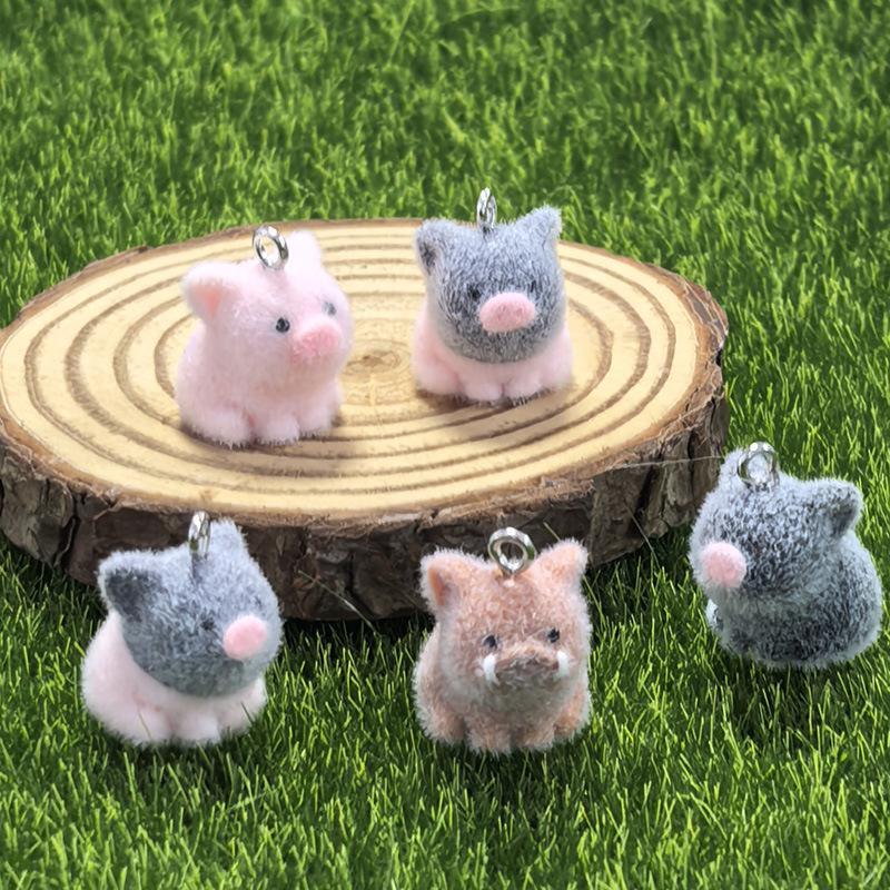 2Pcs Adorable 3D Mini Flocking Pig Charms Soft Flocked Piggy Pendants for DIY Jewelry Making Kids Art Craft Projects
