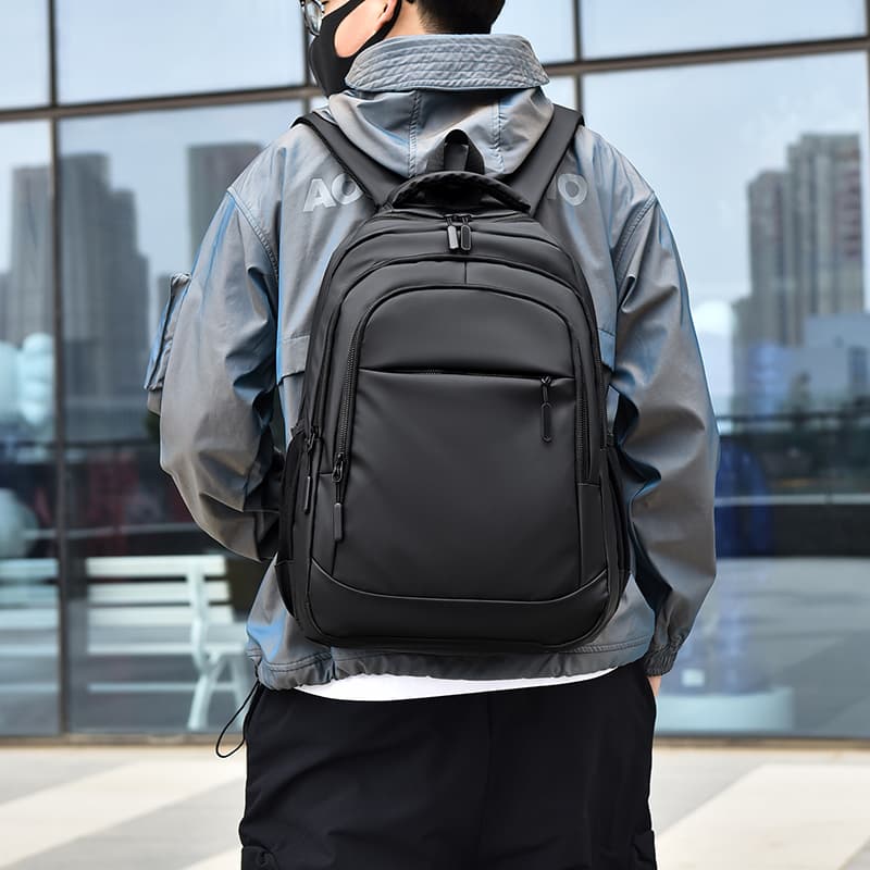 New Men's Casual Travel Bag Computer Backpack