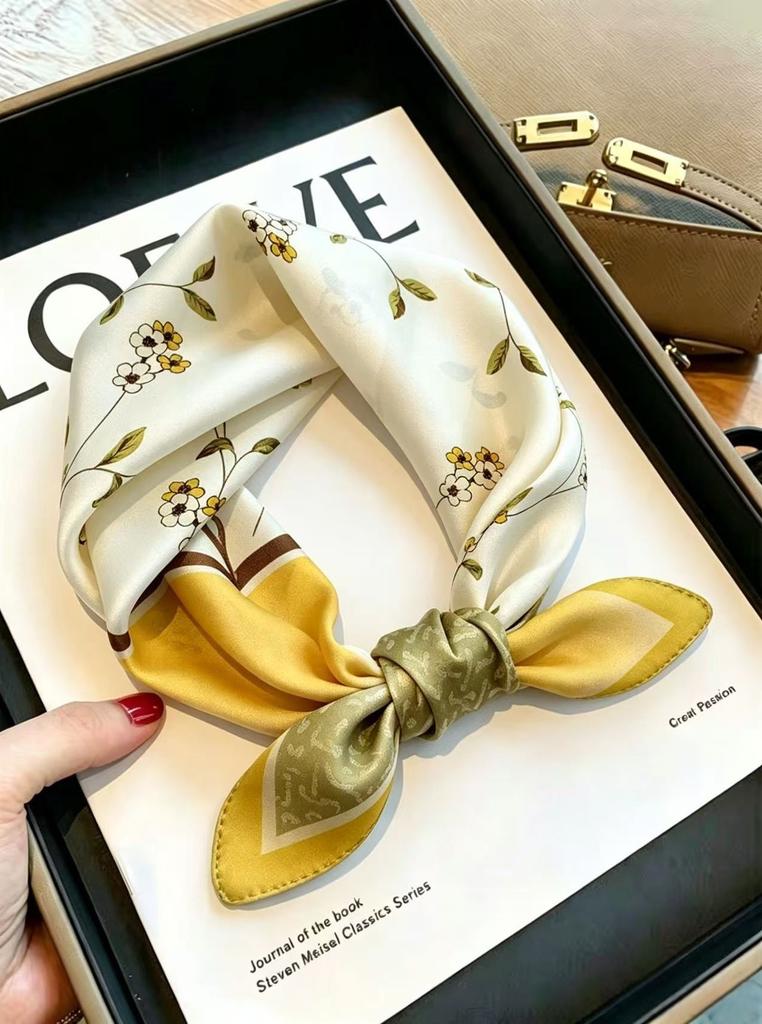 [111 mulberry silk] Bonas women's silk small square scarf silk scarf 11 new autumn and winter gift mother small scarf