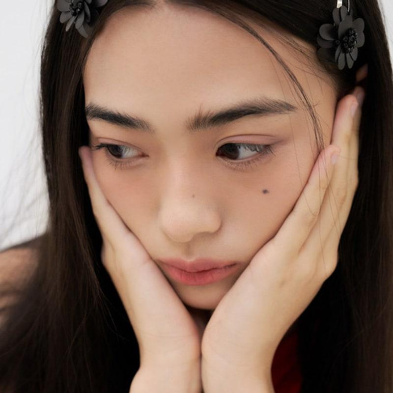 FANTASTIC PLANET Spangle Flower Hair Pin (2colors)