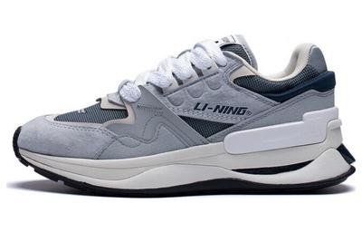 Încălțăminte pentru bărbați – Adidaşi