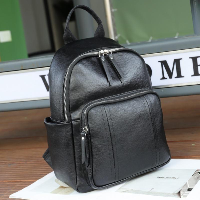 Backpack Head Layer Vegetable Tanned Cowhide Casual Backpack Lightweight Travel Bag Large Capacity School Bag