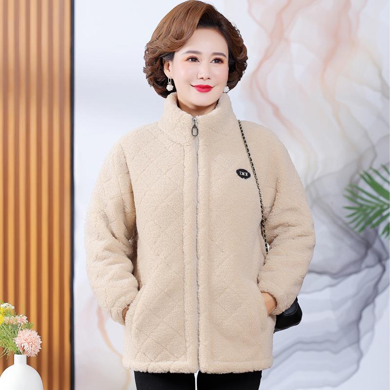 Mom's Autumn/Winter Velvet Hoodie: Thick, Short, Plus Velvet Jacket for Fashionable Middle-Aged and Elderly Women.