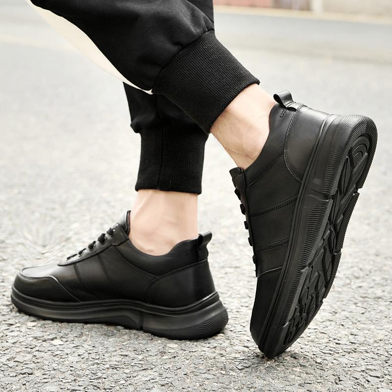 Men's shoes 2025 summer new men's high-end Korean version of versatile trendy shoes outdoor waterproof leather casual sports shoes