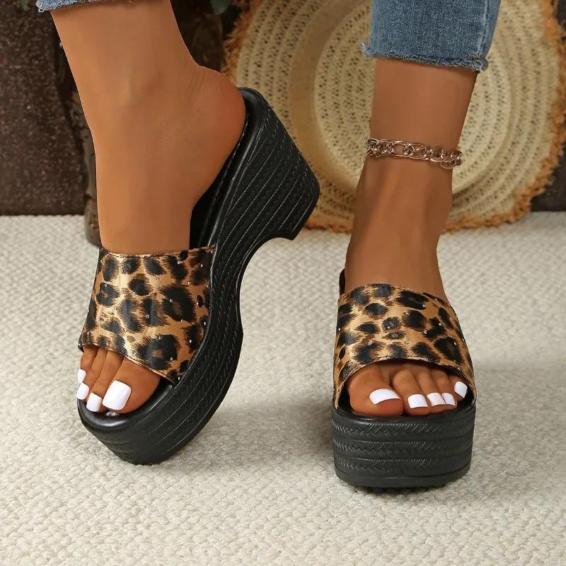 Fashion 2025 High Quality Ladies Shoes Open Toe Women's Slippers Fashion Leopard Print Casual Outdoor Summer Plus Size Platform Slippers