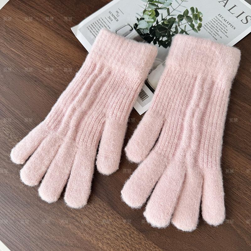 New adult season thickened outdoor knitted wool female finger leakage finger