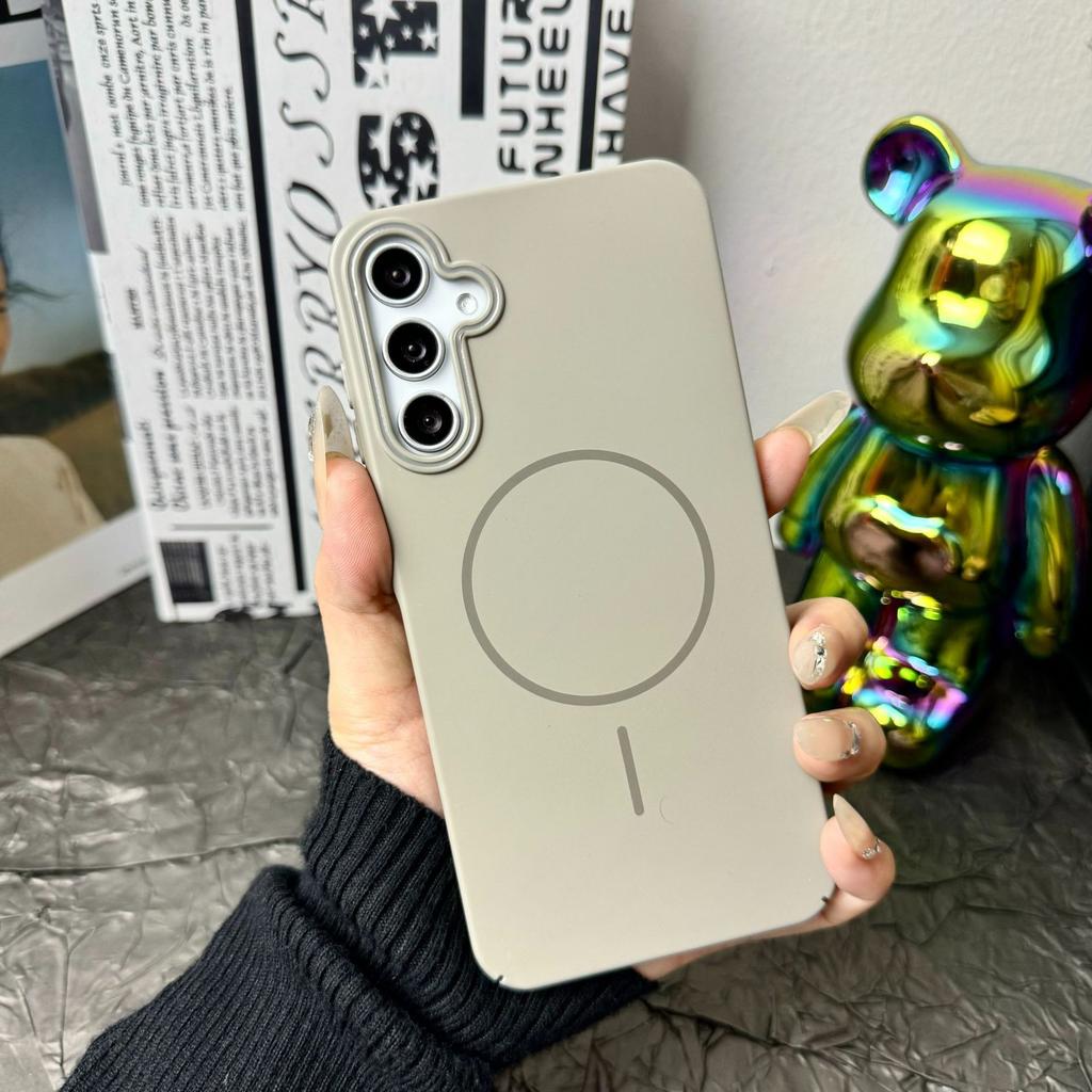 Soft and Thin Circles Are Suitable for Samsung S25 Ultra Skin Sensitive Magnetic Phone Case A56 Simple PC Color Matching A55 Protective Case