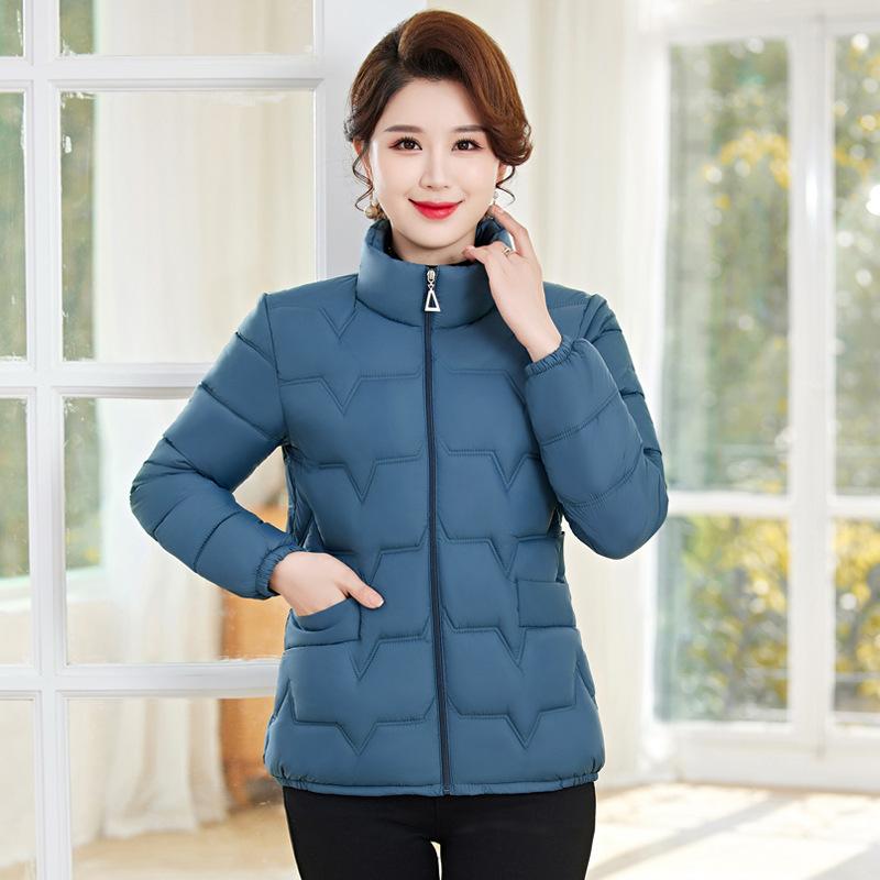 Middle-aged and Elderly Cotton-padded Jacket Women's Short New Large Size Stand Collar Autumn and Winter Temperament Light Cotton-padded Jacket