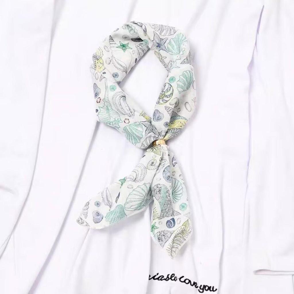 Retro Green Floral Small Silk Scarf - Korean Style Women's Versatile Autumn/Spring Accessory, Thin Square for Neck or Headband