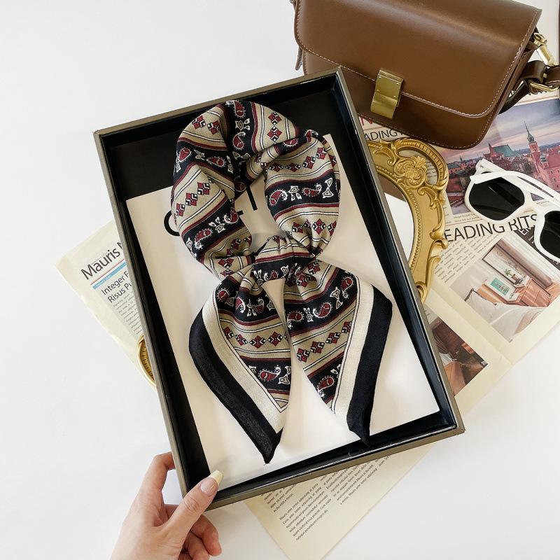 Decorative Small Square Scarf 71CM Simulated Silk Scarf Spring and Autumn Headscarf Neck Protection Cotton and Linen Scarf Scarf Tied Silk Scarf
