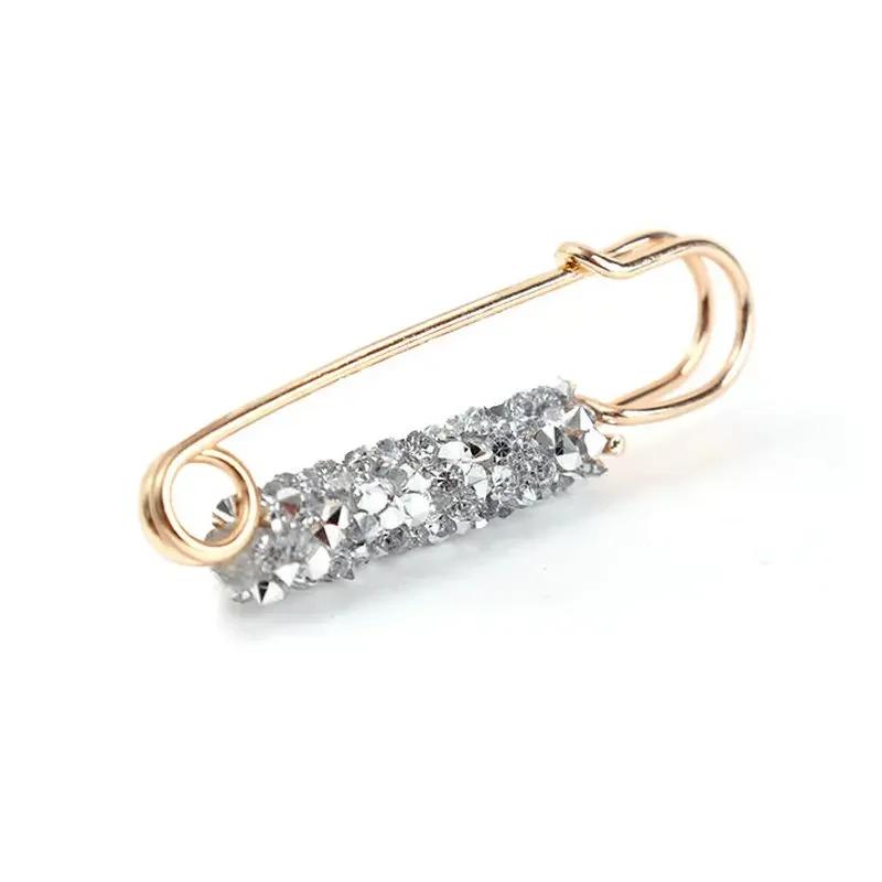 Crystal Brooches Waist Buckle Cardigan Jeans Anti-fade Brooch Pins Women Sweater Coat Anti Fall Pearls Clothes Pin Decoration