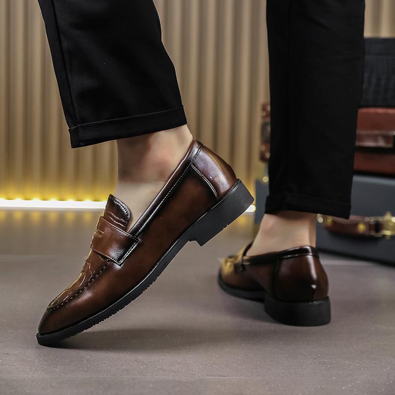 Retro Fashion New Penny Loafers For Men Pointed Black Brown Slip On Leather Casual Shoes Wedding Dress Homecoming Footwear