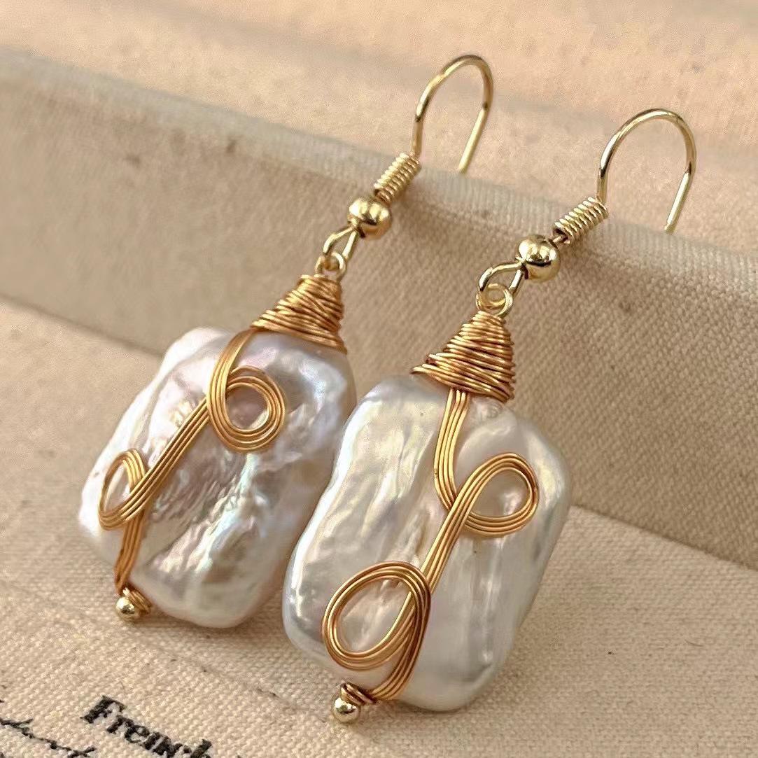 Vintage High Quality Strong Light Natural Baroque Square Pearl Earrings Earrings