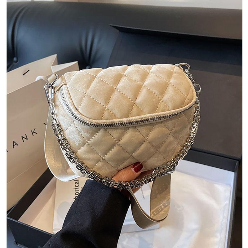 Korean Velvet Texture Fashion Chains Chest Pack Women  New Wide Strap Single Shoulder Bag Retro Light Luxury Crossbody Bag