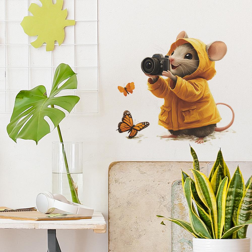 Cartoon Kamera Maus und Schmetterlinge Wandaufkleber für Schlafzimmer Wohnzimmer Eingangsbereich Abnehmbar Selbstklebend Heimdekoration