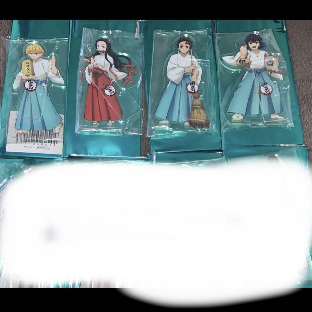 

[USED] Demon Slayer: Kimetsu no Yaiba - Zenitsu Agatsuma, Nezuko Kamado, Tanjiro Kamado, Inosuke Hashibira Acrylic Stand