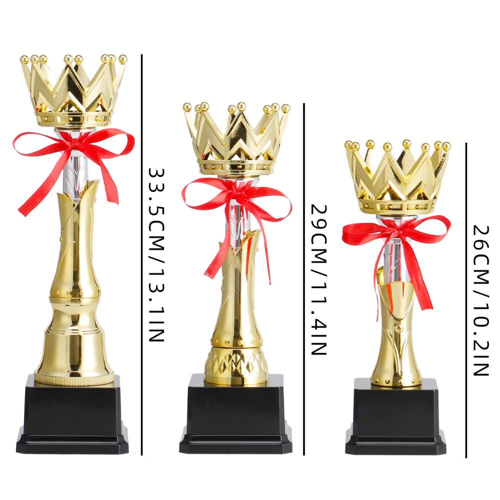 Neue Gold Gold Pokal Auszeichnungen Kunststoff Schule Belohnungsmaterial Preisbecher Krone Handwerk Souvenirs Sport Sieger