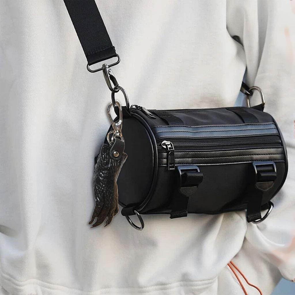 Fashionable Key Holder Key Ornament Alligator Claw Shape Bags and Wallets Accessory Present for Fashion Enthusiasts