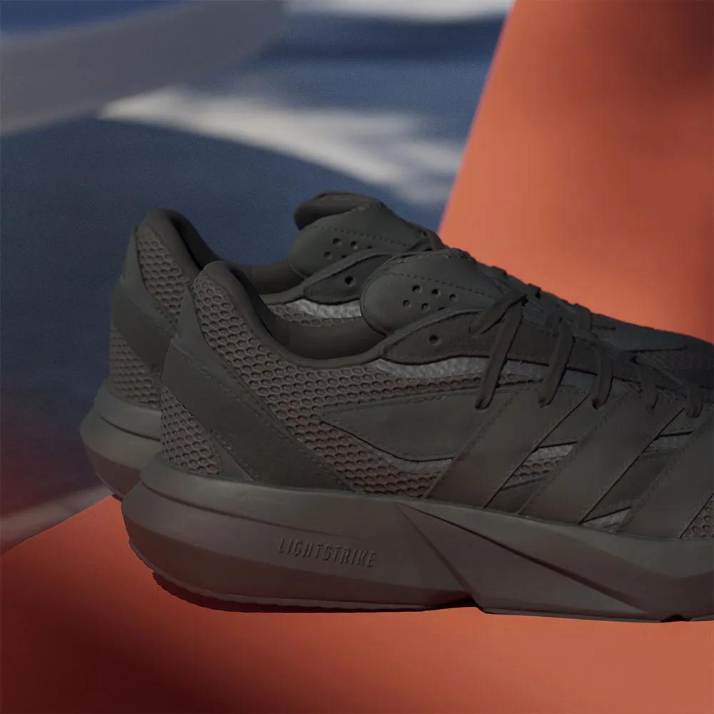 Adidas Lightblaze Sneakers