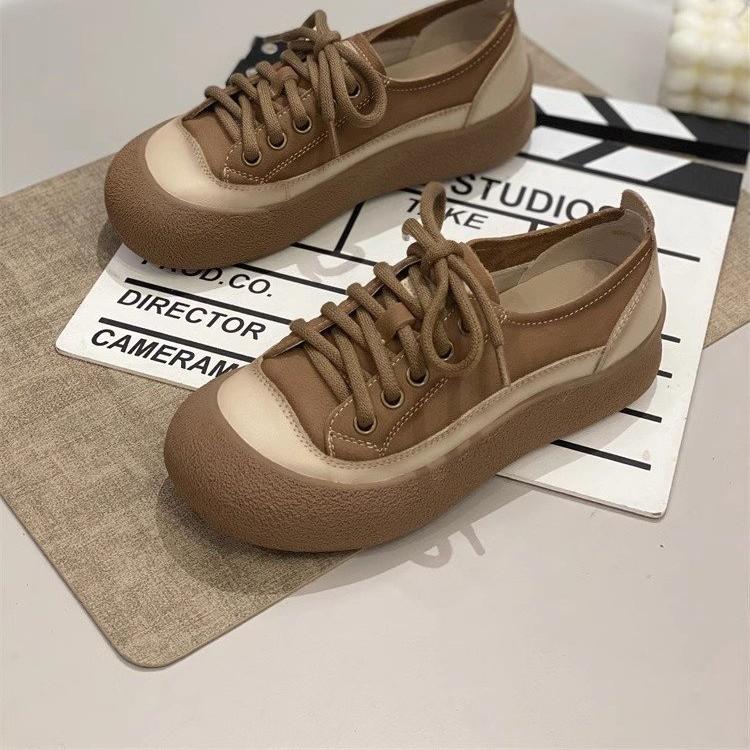 Thick-soled Breathable Versatile Board Shoes Women's 2024 Autumn New Single Shoes Comfortable Soft Soles Not Tired Feet Casual Sports Shoes