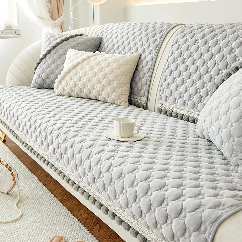 Подушка для дивана Crystal Velvet осенне-зимний нескользящий чехол для дивана плюшевая подушка для дивана в форме шара с кисточками чехол для дивана в форме сердца 70x70 2734₽