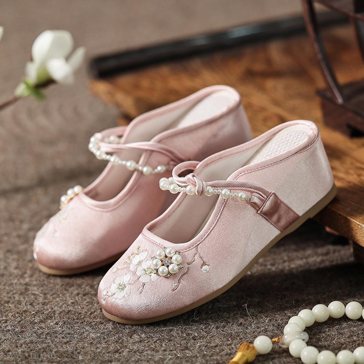 

Весна и лето новая домашняя одежда толстая подошва новый китайский стиль женские вышитые однотонные тапочки детские 41