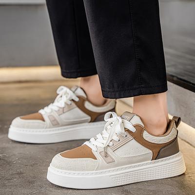 Men 's Casual Four Seasons Fashion Skateboarding Students Comfortable Sneakers Boys Trending Soft Sole Breathable Shoes