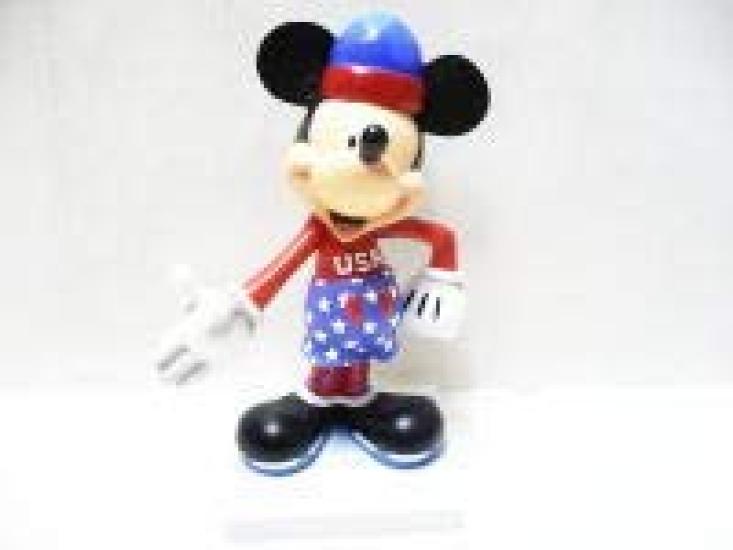Mickey 75th Anniversary Inspiration Figure IceskatEar USA
