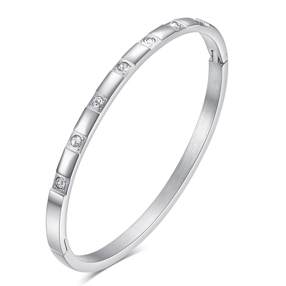 European-American 18K Gold & Zircon 4MM Titanium-Steel Bracelet - Versatile, Fashion-Forward, Simple Design for Couples and Women